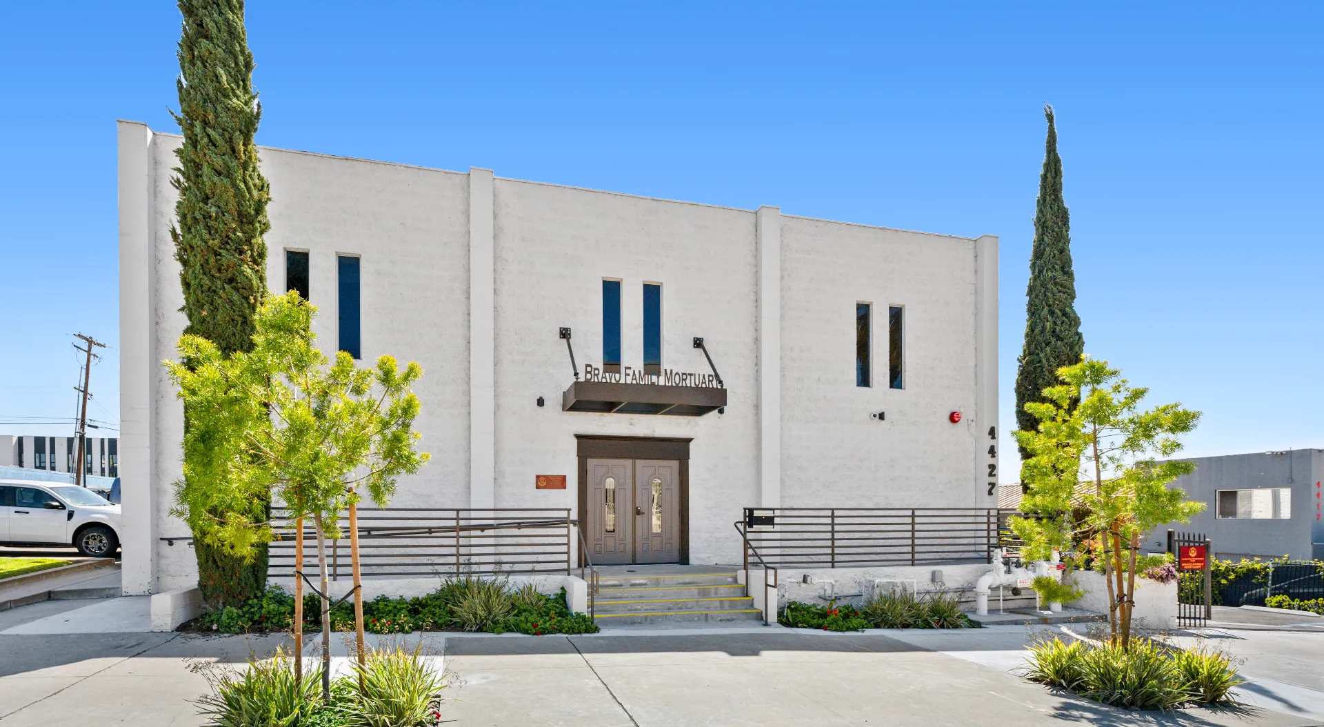 Front view of Bravo Family Mortuary building in San Diego
